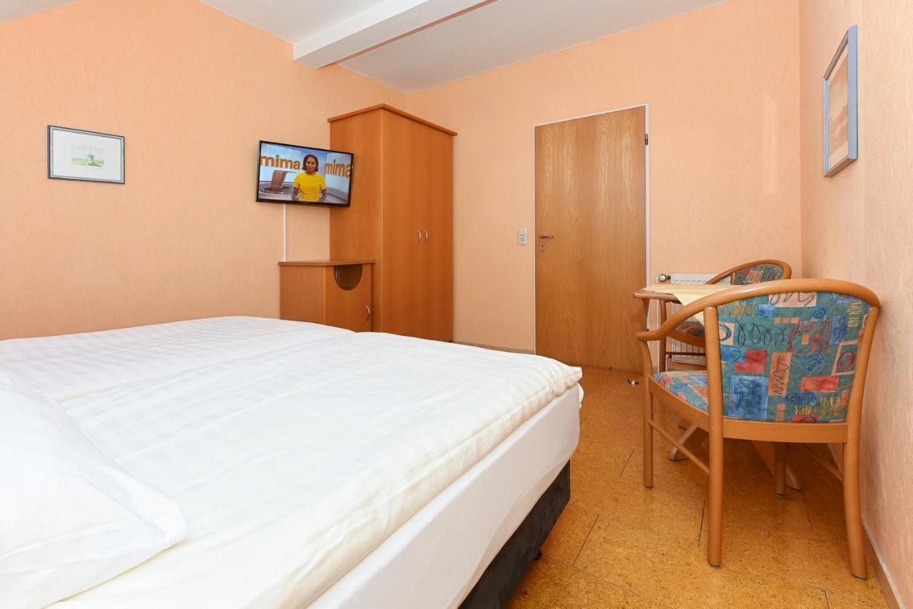 Hotel-Pension Altes Siel Бензерзиль Экстерьер фото